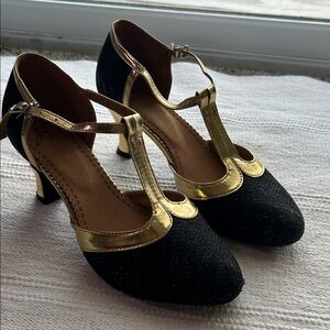 Black and Gold Women's Dance Heels